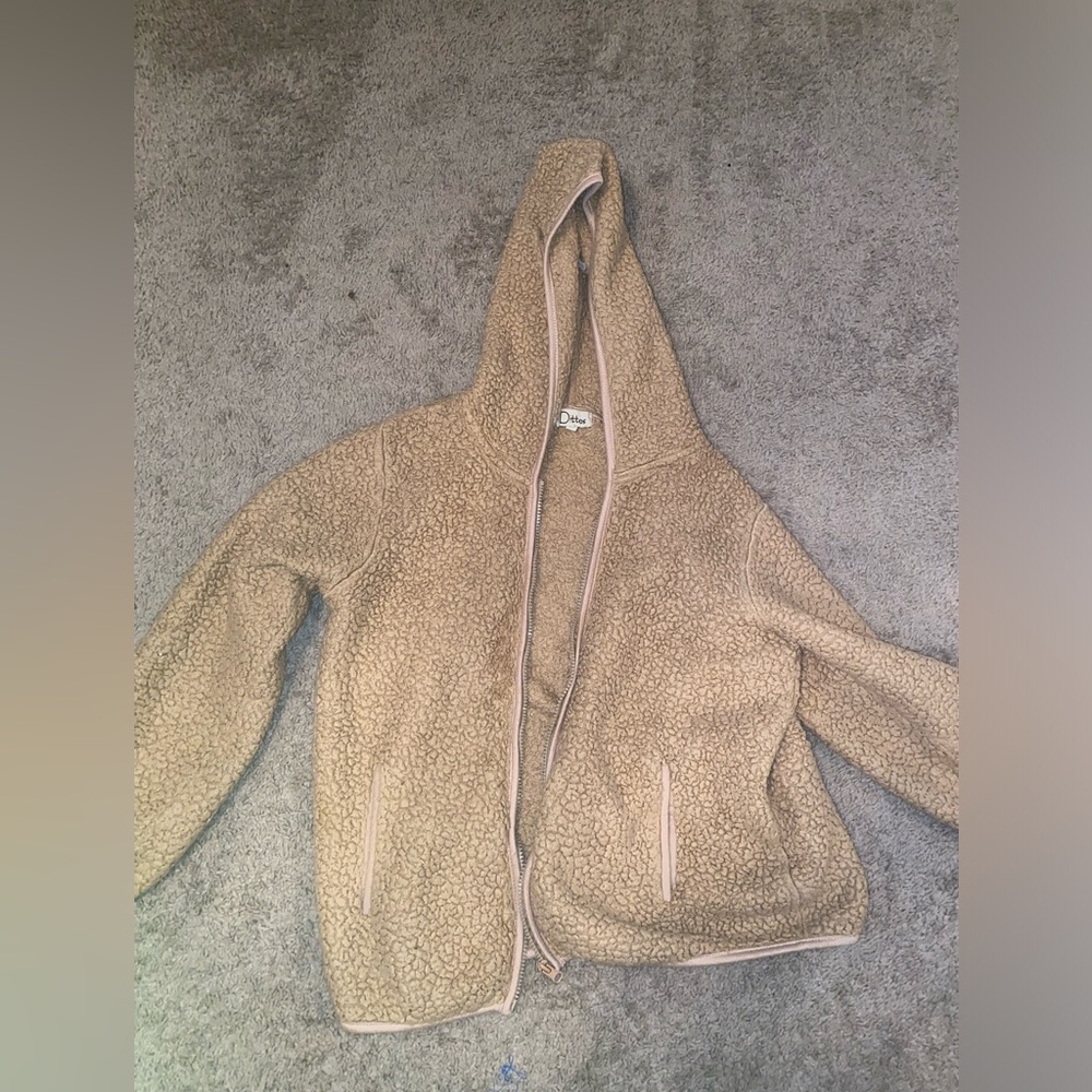 Cropped teddy bear sweater